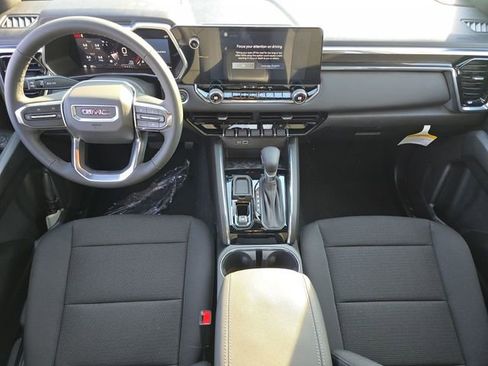 Used 2024 GMC Canyon Elevation w/ Convenience Package image 20