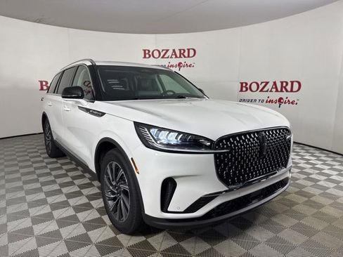 New 2025 Lincoln Aviator Premiere image 1