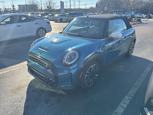 Used 2024 MINI Cooper S image 3