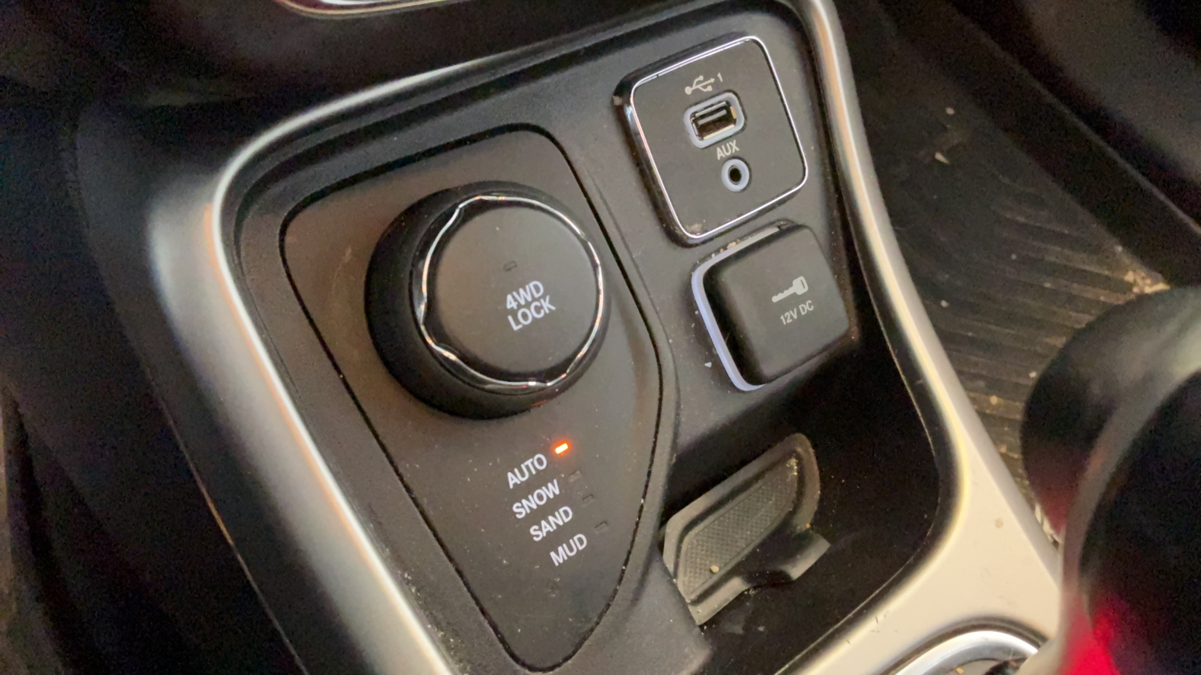 Used 2019 Jeep Compass Latitude w/ Popular Equipment Group AWD/4WD image 18