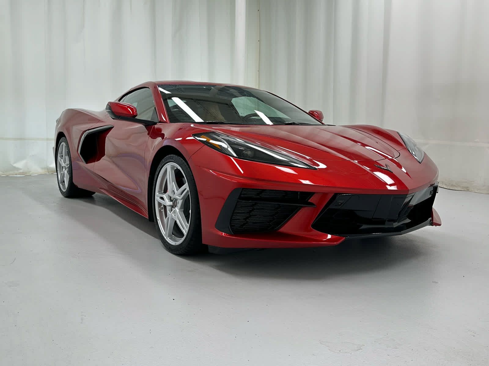 Used 2024 Chevrolet Corvette Stingray Preferred Cpe w/ 2LT RWD image 1