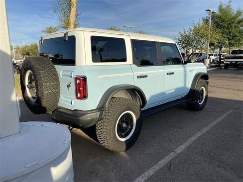 Used 2024 Ford Bronco Heritage Edition image 4