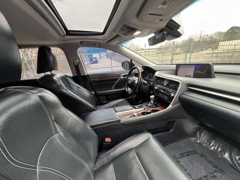 Used 2018 Lexus RX 450hL Premium w/ Premium Package image 17