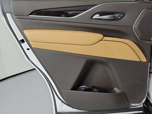 Certified 2023 Cadillac Escalade Premium Luxury w/ LPO, Radiant Package AWD/4WD image 14