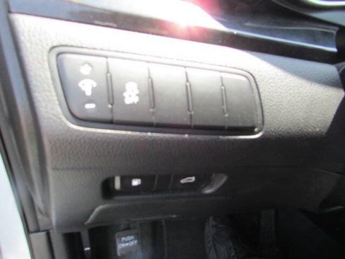 Used 2014 Kia Cadenza Premium w/ Luxury Package FWD image 14