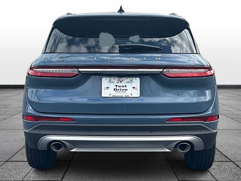 New 2026 Lincoln Corsair Premiere image 4