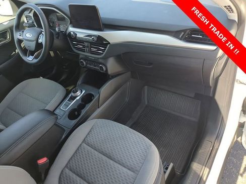 Used 2022 Ford Escape SE w/ Cold Weather Package image 20