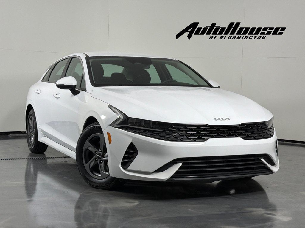 Used 2023 Kia K5 LXS FWD image 1