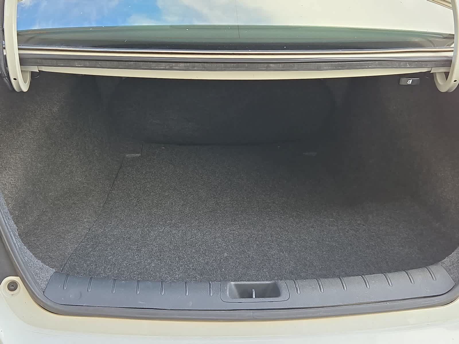 Used 2016 Honda Accord Touring image 35