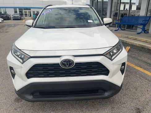 Used 2021 Toyota RAV4 XLE FWD image 8