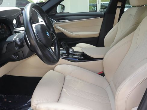 Used 2023 BMW 540i w/ M Sport Package RWD image 11