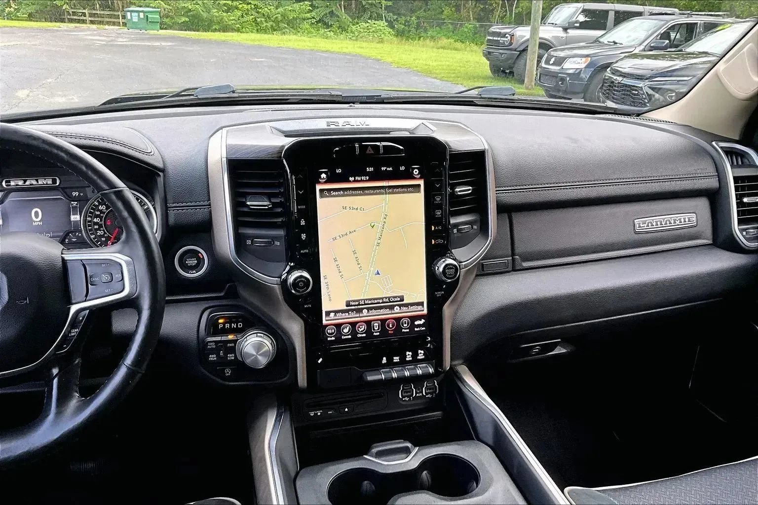 Used 2019 RAM 1500 Laramie AWD/4WD image 6