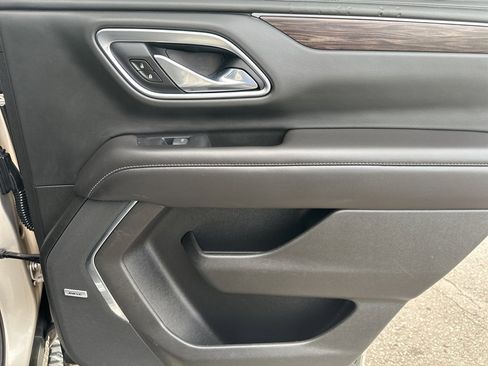 Used 2021 Chevrolet Tahoe Z71 w/ Z71 Signature Package image 33