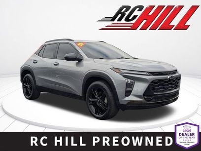 Used 2025 Chevrolet Trax ACTIV w/ Sunroof Package