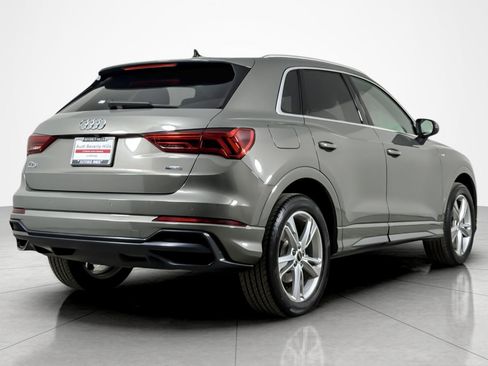 Used 2021 Audi Q3 2.0T Premium w/ Convenience Package AWD/4WD image 5