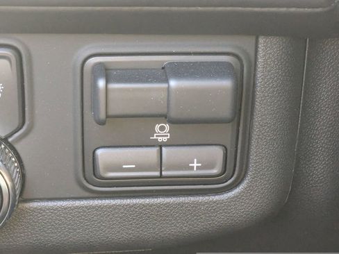 Used 2024 GMC Yukon Denali Ultimate image 14