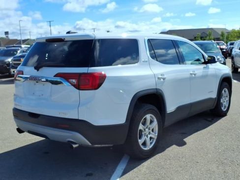 Used 2019 GMC Acadia SLE AWD/4WD image 4