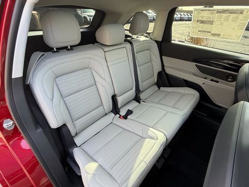 New 2026 Lincoln Nautilus Reserve image 15