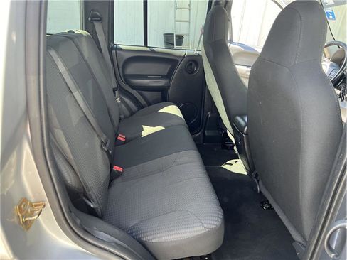 Used 2004 Jeep Liberty Sport w/ PWR Convenience Group image 9