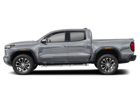 Used 2024 GMC Canyon Denali AWD/4WD image 3