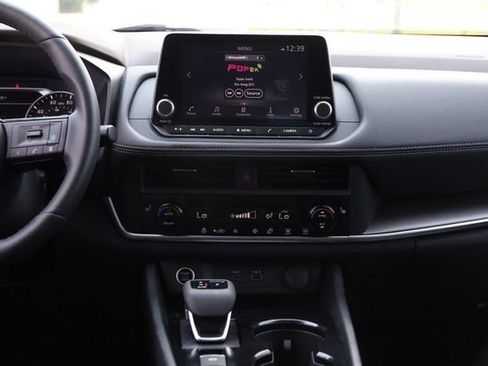 Certified 2023 Nissan Rogue SV w/ SV Premium B Package AWD/4WD image 26