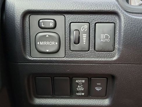 Used 2024 Toyota 4Runner SR5 Premium image 17