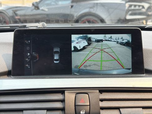 Used 2017 BMW 330i Sedan RWD image 31