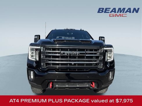 Used 2022 GMC Sierra 2500 AT4 w/ AT4 Premium Plus Package AWD/4WD image 2