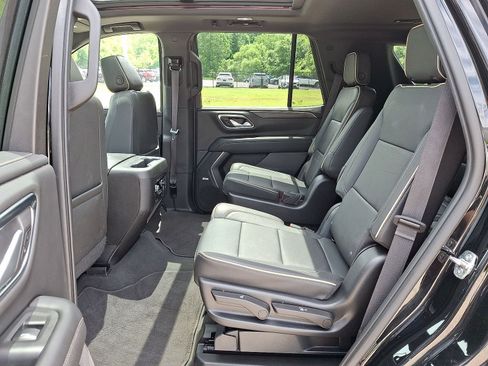 Used 2022 GMC Yukon SLT w/ SLT Premium Package AWD/4WD image 20