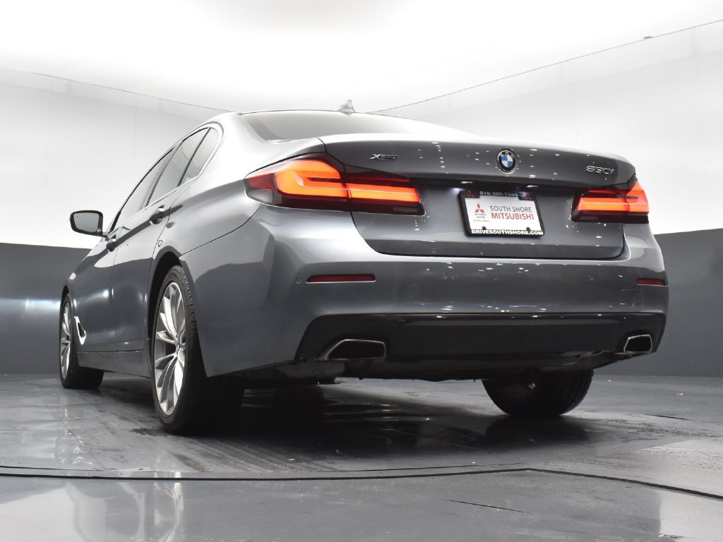 Used 2021 BMW 530i xDrive w/ Convenience Package AWD/4WD image 22