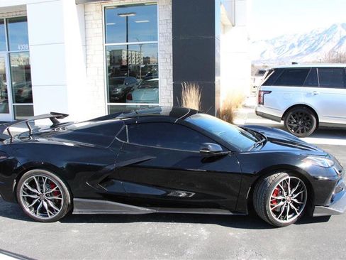 Used 2023 Chevrolet Corvette Stingray Premium Conv w/ Z51 Performance Package image 16