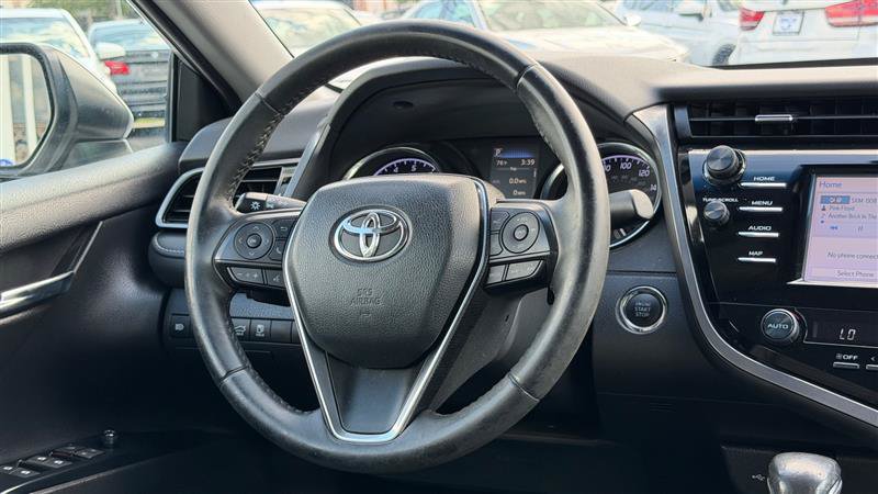 Used 2020 Toyota Camry SE w/ Convenience Package FWD image 27