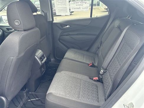 Certified 2024 Chevrolet Equinox LT w/ LPO, Floor Liner Package image 23