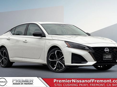 New 2025 Nissan Altima 2.5 SR w/ SR Premium Package image 1