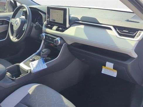 New 2025 Toyota RAV4 XLE image 27