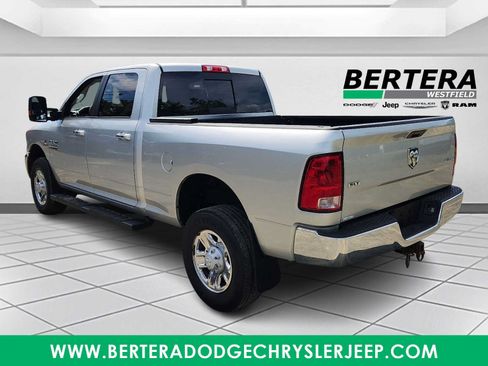 Used 2014 RAM 2500 SLT AWD/4WD image 4