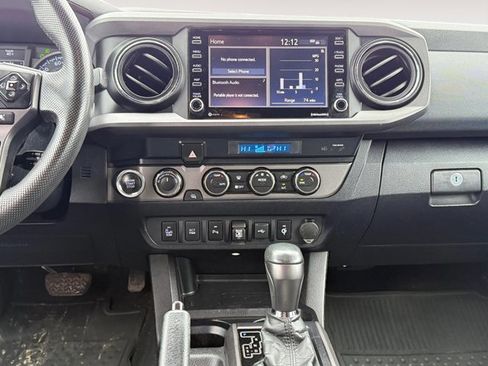 Certified 2022 Toyota Tacoma TRD Sport w/ Technology Package image 19