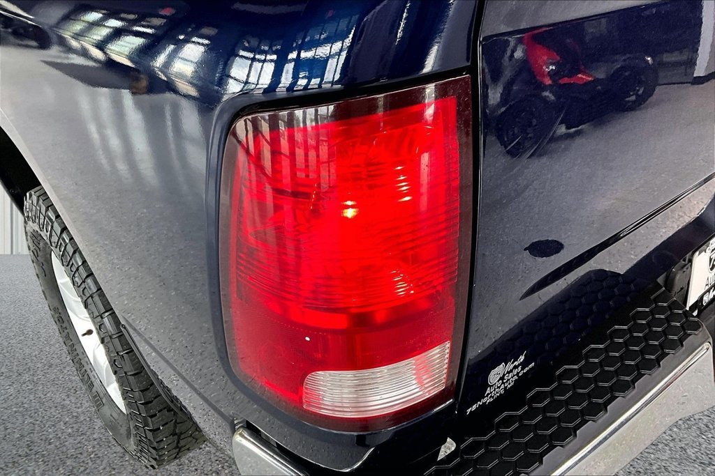 Used 2017 RAM 1500 ST w/ SXT Appearance Group AWD/4WD image 21