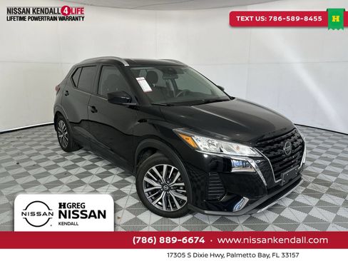 Used 2021 Nissan Kicks SV FWD image 1