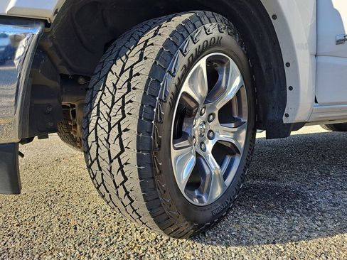 Used 2020 RAM 1500 Laramie image 31