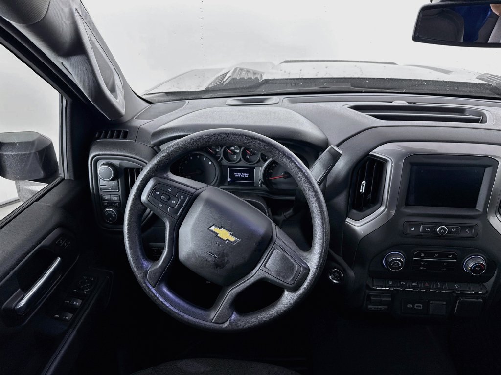 Used 2025 Chevrolet Silverado 2500 Custom w/ Custom Value Package AWD/4WD image 24