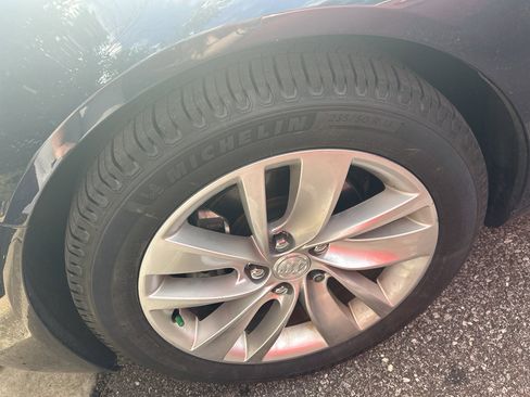 Used 2015 Buick Regal Premium w/ Driver Confidence Package #1 FWD image 10