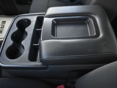 Used 2017 Chevrolet Silverado 1500 LT w/ All Star Edition image 32