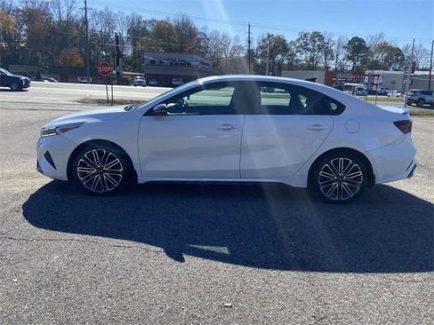 Used 2023 Kia Forte GT w/ GT2 Package image 6