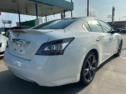 Used 2014 Nissan Maxima 3.5 SV w/ Sport Package FWD image 5