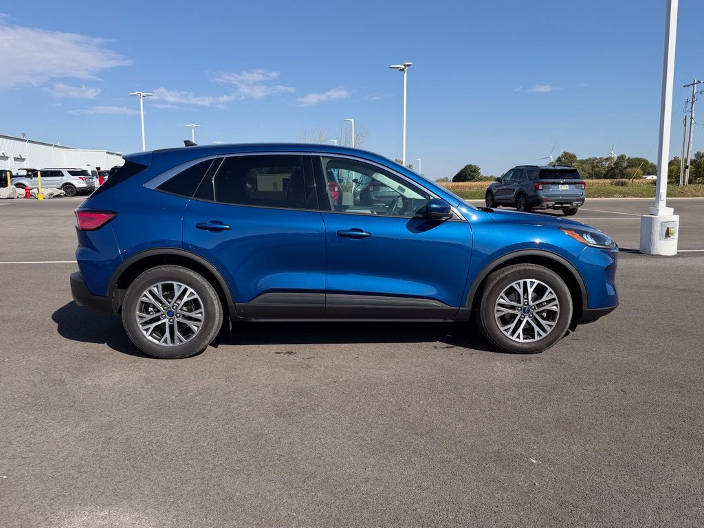 Used 2022 Ford Escape SEL AWD/4WD image 5