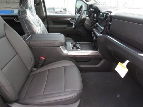 New 2026 Chevrolet Silverado 2500 LTZ w/ Z71 Chrome Sport Edition image 10