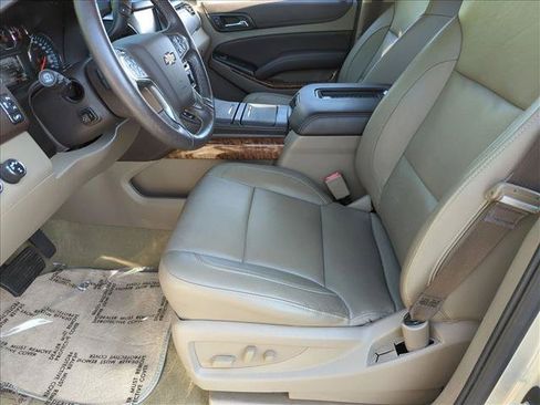 Used 2017 Chevrolet Tahoe Premier AWD/4WD image 16