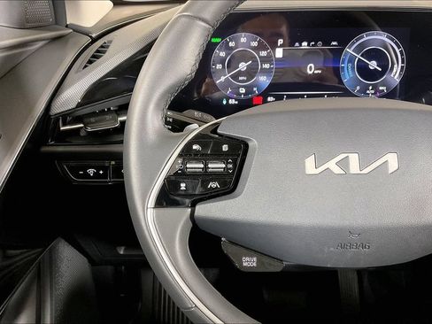 Used 2025 Kia Niro Wind FWD image 18