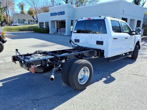 New 2026 Ford F350 XL w/ XL Chrome Package image 5
